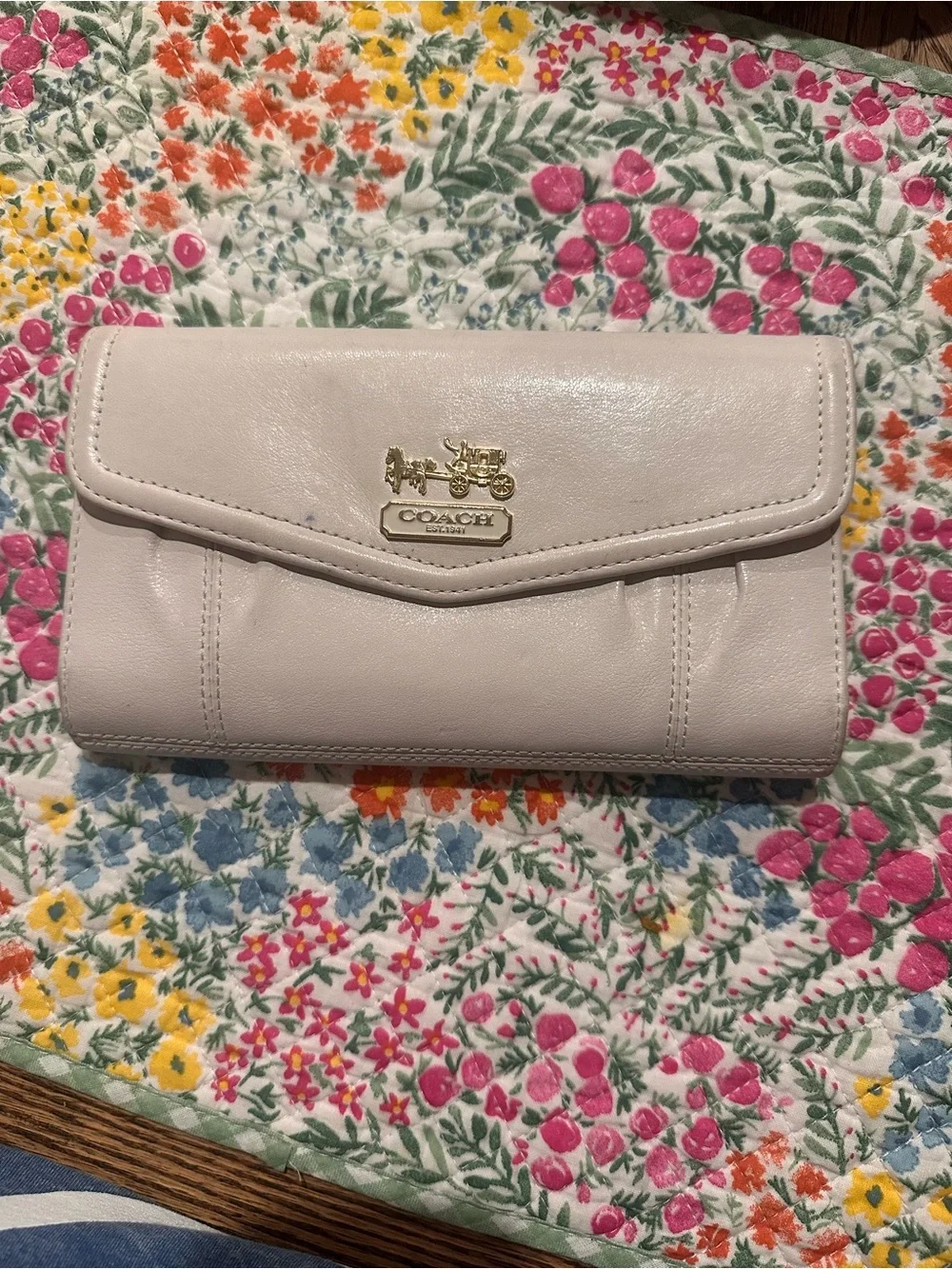 RARE Coach Madison Pleated Leather Wallet Clutch in Cream